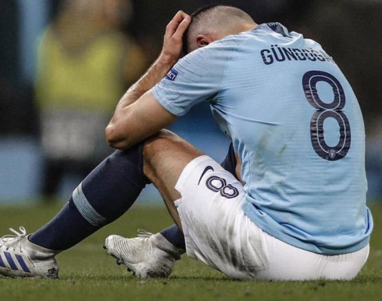 瓦伦西亚遗憾止步，无缘欧冠精英八强的简单介绍